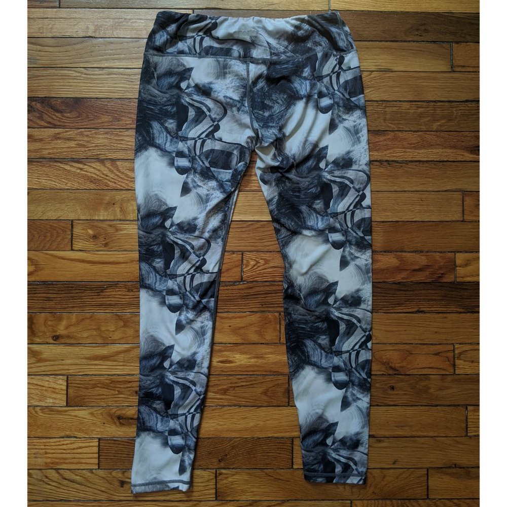 Gray Marbled High-Rise Yoga Pants
